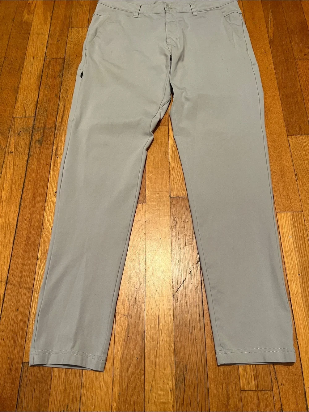 BYLT Basics The Everyday Pant 2.0 in Grey, Men’s size Medium